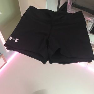 Under armour women’s size small black spandex